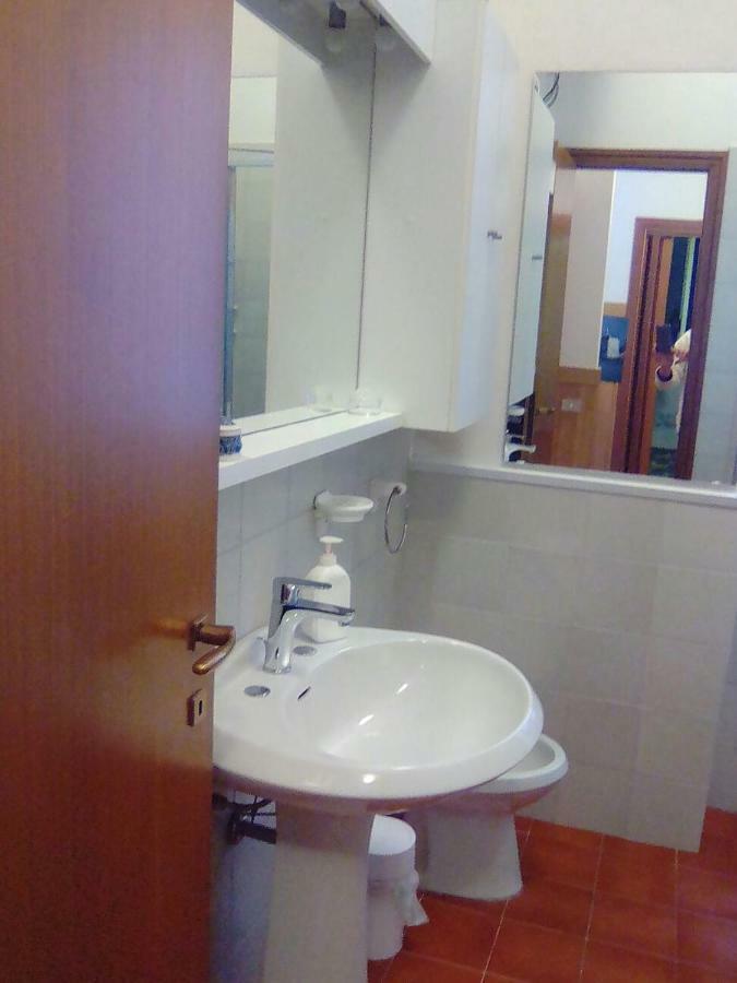 Lorenzo Apartment Levanto Kültér fotó